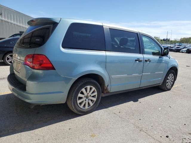 2009 Volkswagen Routan S