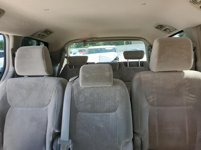 2009 Toyota Sienna CE