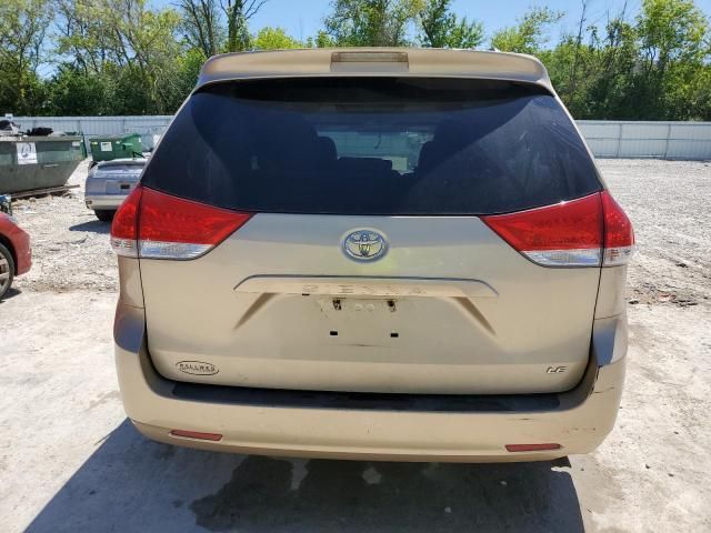 2011 Toyota Sienna LE