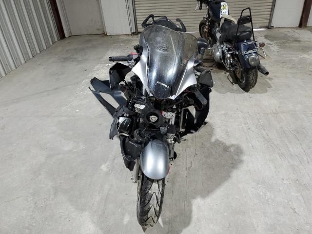 2008 Honda VFR800 A