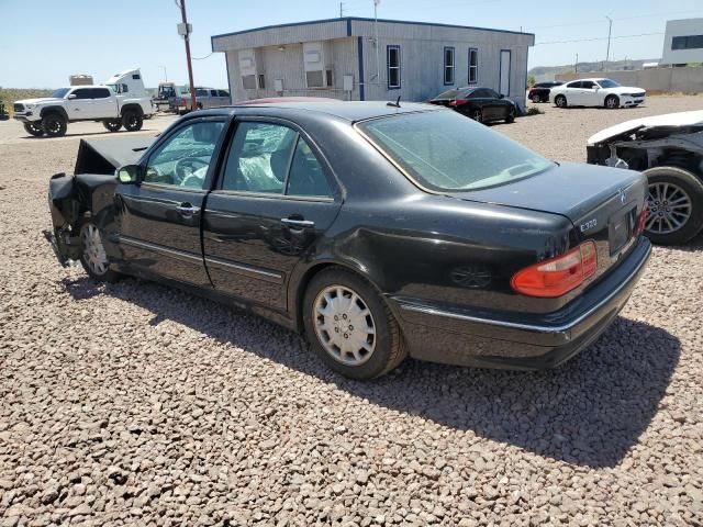 2000 Mercedes-Benz E 320