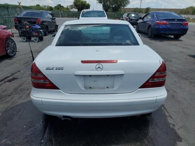 2002 Mercedes-Benz SLK 320