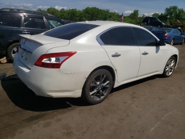 2010 Nissan Maxima S