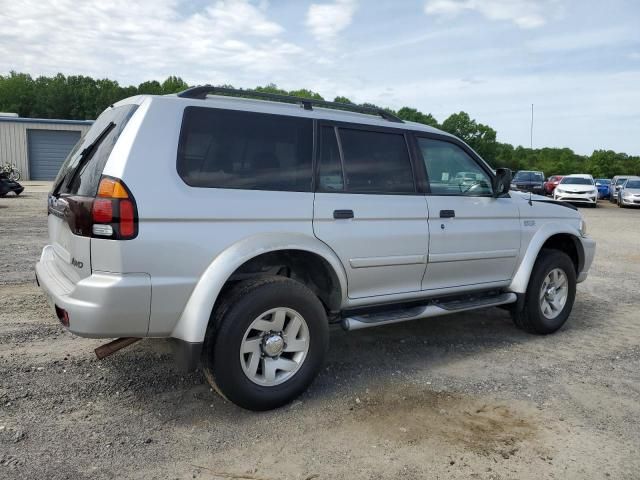 2003 Mitsubishi Montero Sport XLS