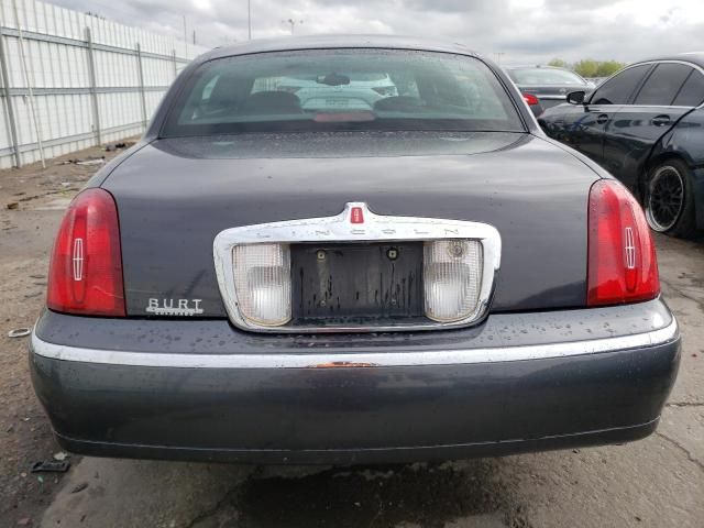 2001 Lincoln Town Car Executive