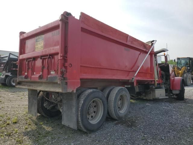 2010 Peterbilt 367