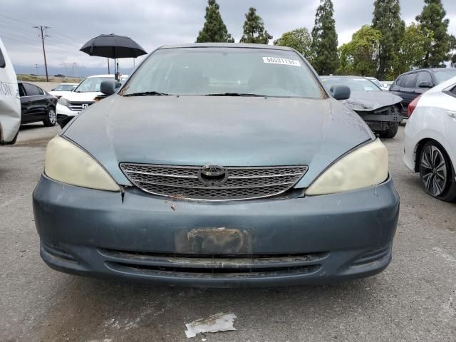 2004 Toyota Camry LE