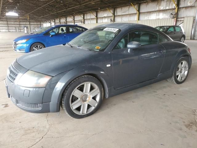 2004 Audi TT