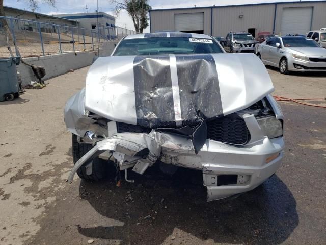 2005 Ford Mustang