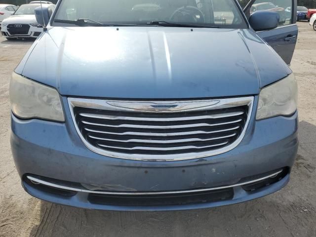 2012 Chrysler Town & Country Touring