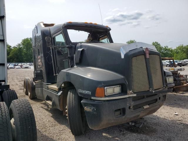 2005 Kenworth Construction T600