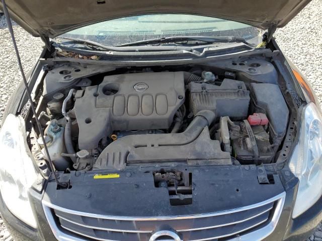 2010 Nissan Altima Base