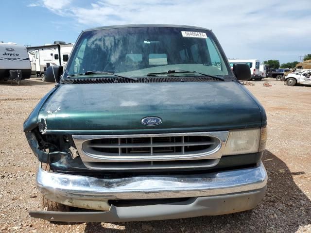 2000 Ford Econoline E350 Super Duty Wagon