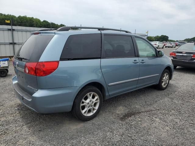 2006 Toyota Sienna XLE