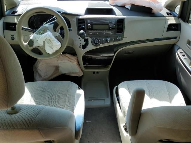 2011 Toyota Sienna Base