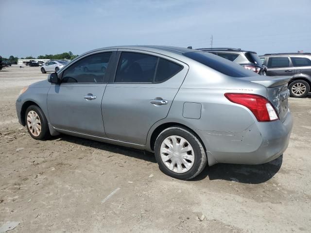 2013 Nissan Versa S