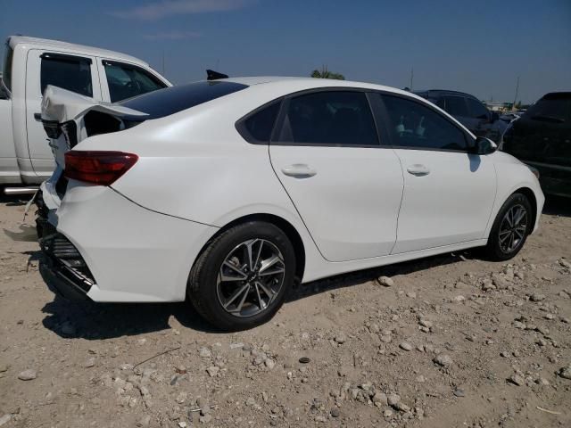 2023 KIA Forte LX