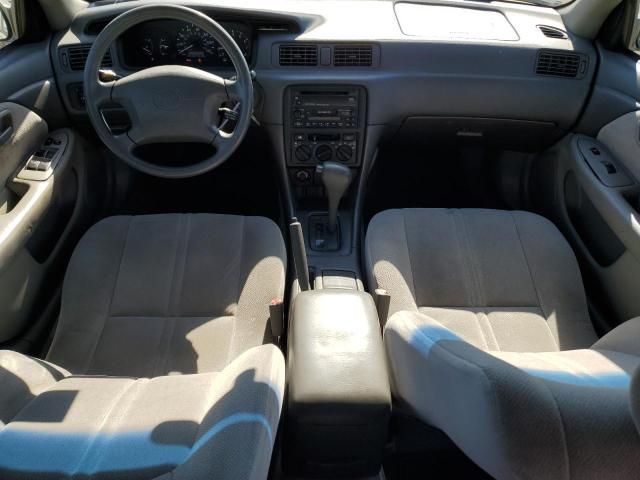 1999 Toyota Camry CE