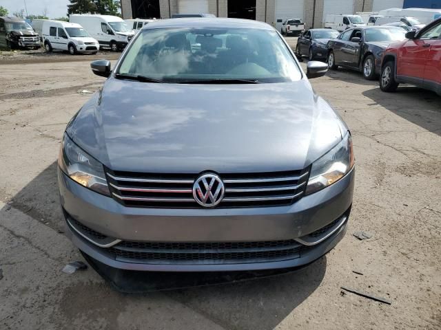 2015 Volkswagen Passat S