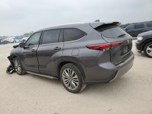 2022 Toyota Highlander Platinum