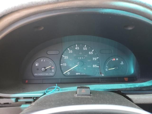 1996 GEO Metro Base