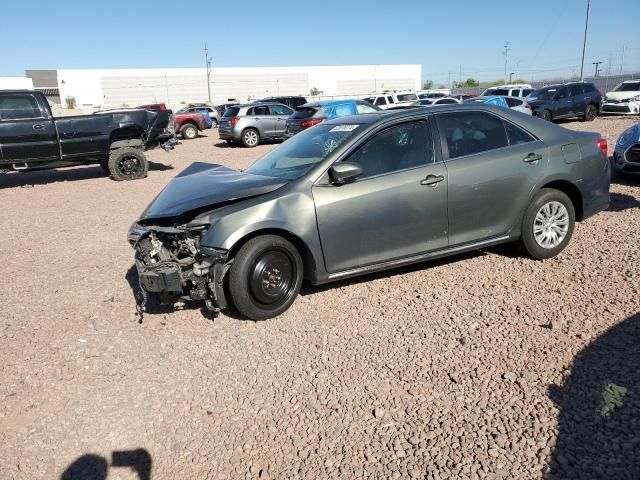 2014 Toyota Camry Hybrid