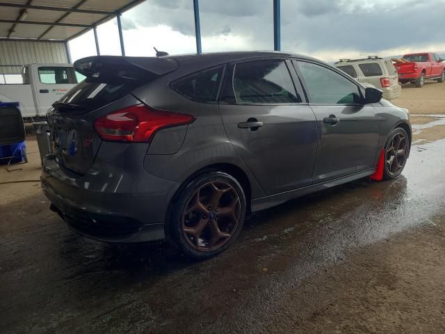 2017 Ford Focus ST