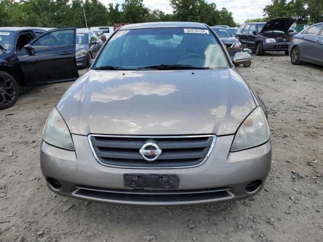 2004 Nissan Altima Base