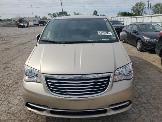 2012 Chrysler Town & Country Touring