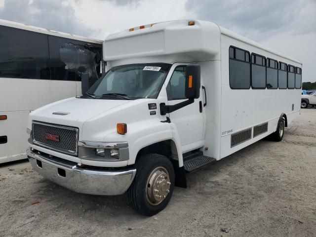 2004 GMC C5500 C5V042