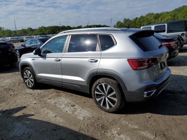 2022 Volkswagen Taos SE