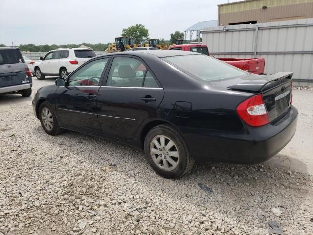 2004 Toyota Camry LE