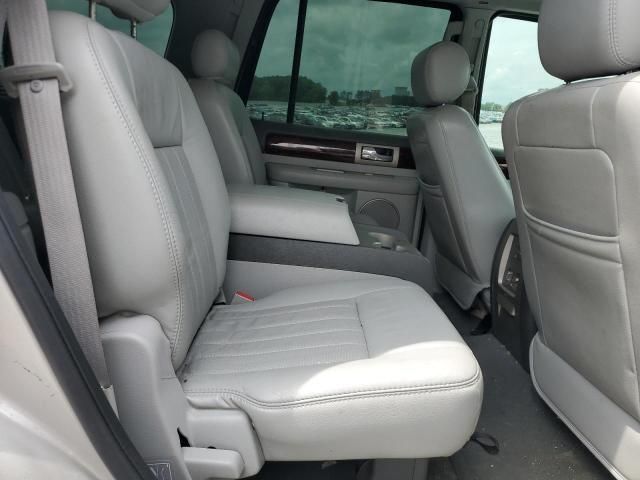 2005 Lincoln Navigator