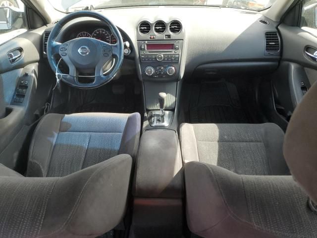 2010 Nissan Altima Base