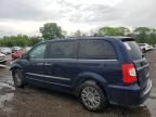 2014 Chrysler Town & Country Touring L