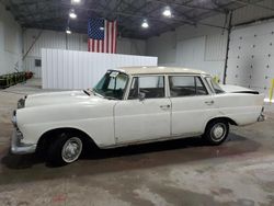 Mercedes-Benz Vehiculos salvage en venta: 1966 Mercedes-Benz 230