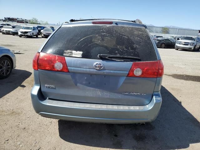 2010 Toyota Sienna CE