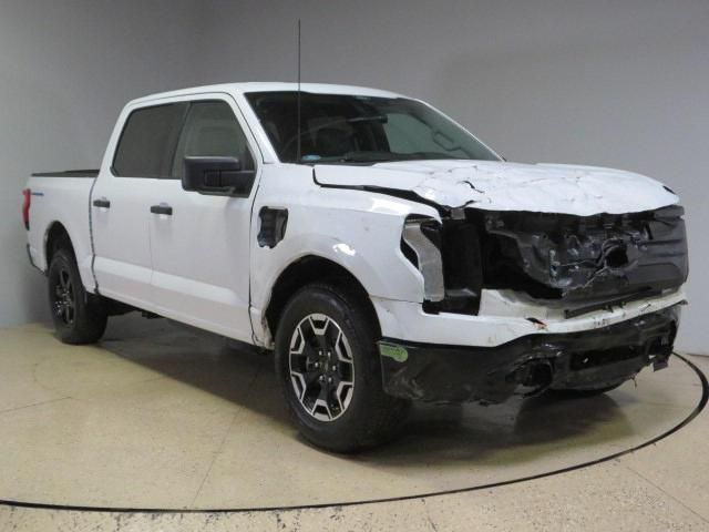 2022 Ford F150 Lightning PRO