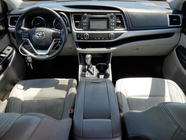 2015 Toyota Highlander LE