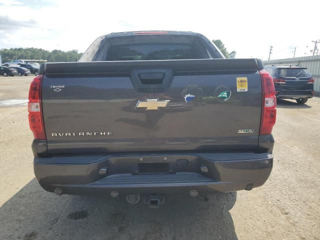 2011 Chevrolet Avalanche LT