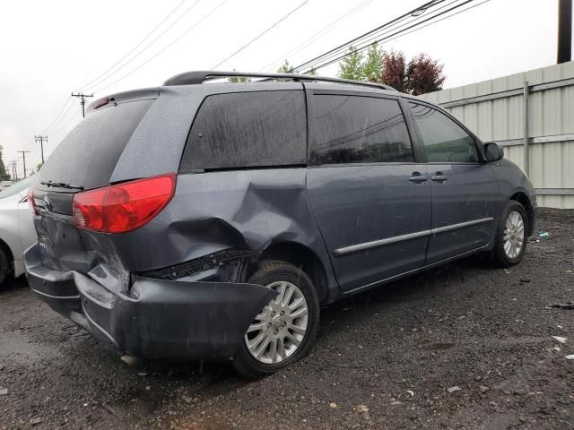 2008 Toyota Sienna XLE