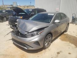 KIA Forte LX Vehiculos salvage en venta: 2023 KIA Forte LX