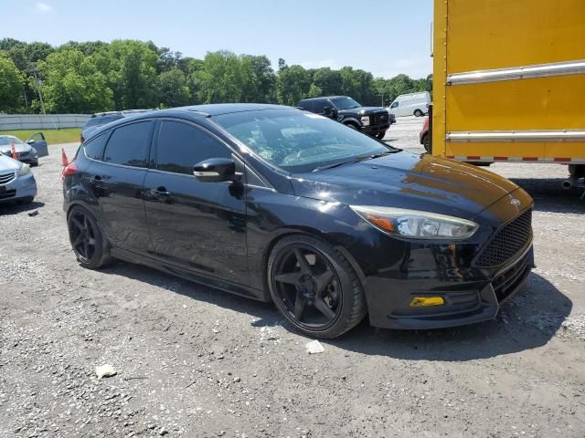 2016 Ford Focus ST