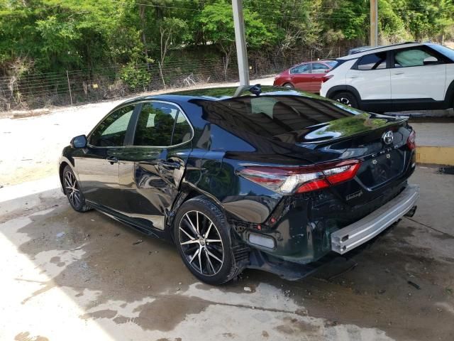 2021 Toyota Camry SE