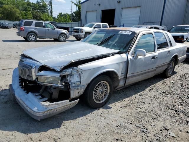 1996 Lincoln Town Car Signature