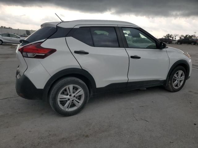 2019 Nissan Kicks S