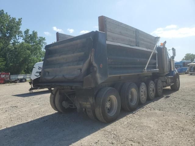 2001 Western Star Conventional 4900