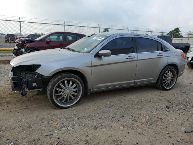 2014 Chrysler 200 LX