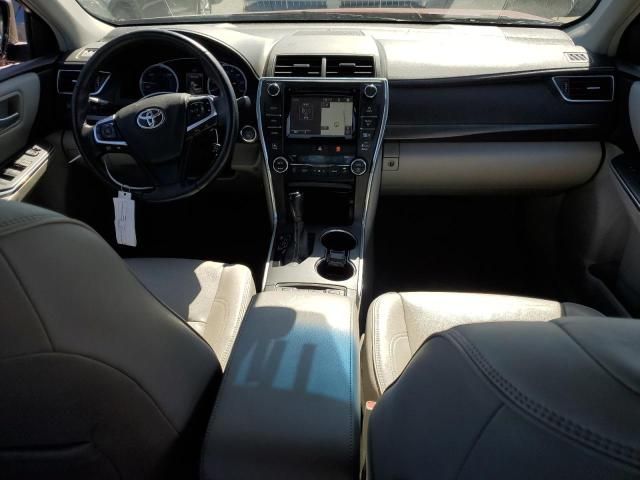 2015 Toyota Camry Hybrid