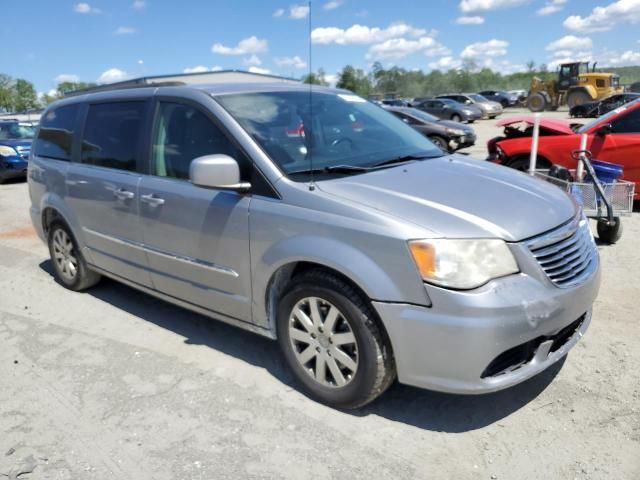 2014 Chrysler Town & Country Touring